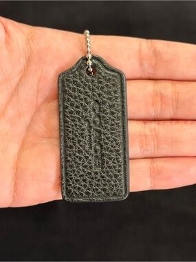 2.25” Medium Modern Coach Leather Key Fob Bag Charm Keychain Hang Tag/Hangtag